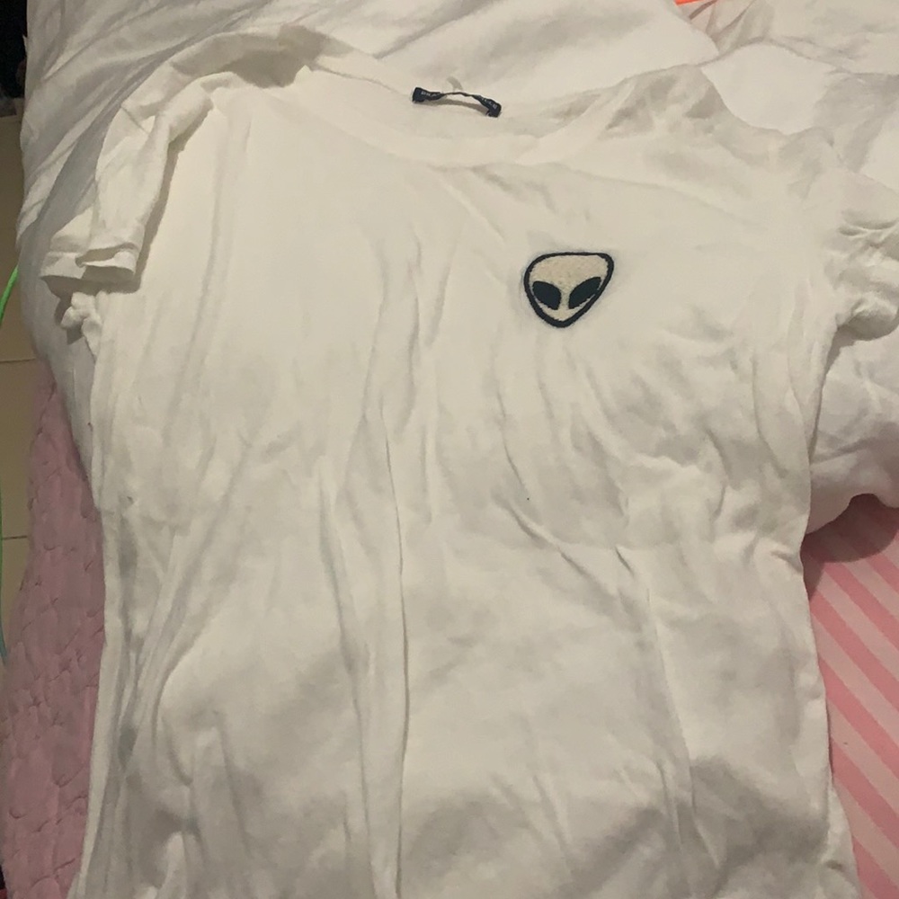 Brandy Melville alien t shirt